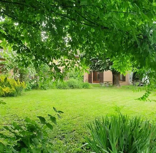 Le Des Francs Bourgeois בית נופש Givry-en-Argonne